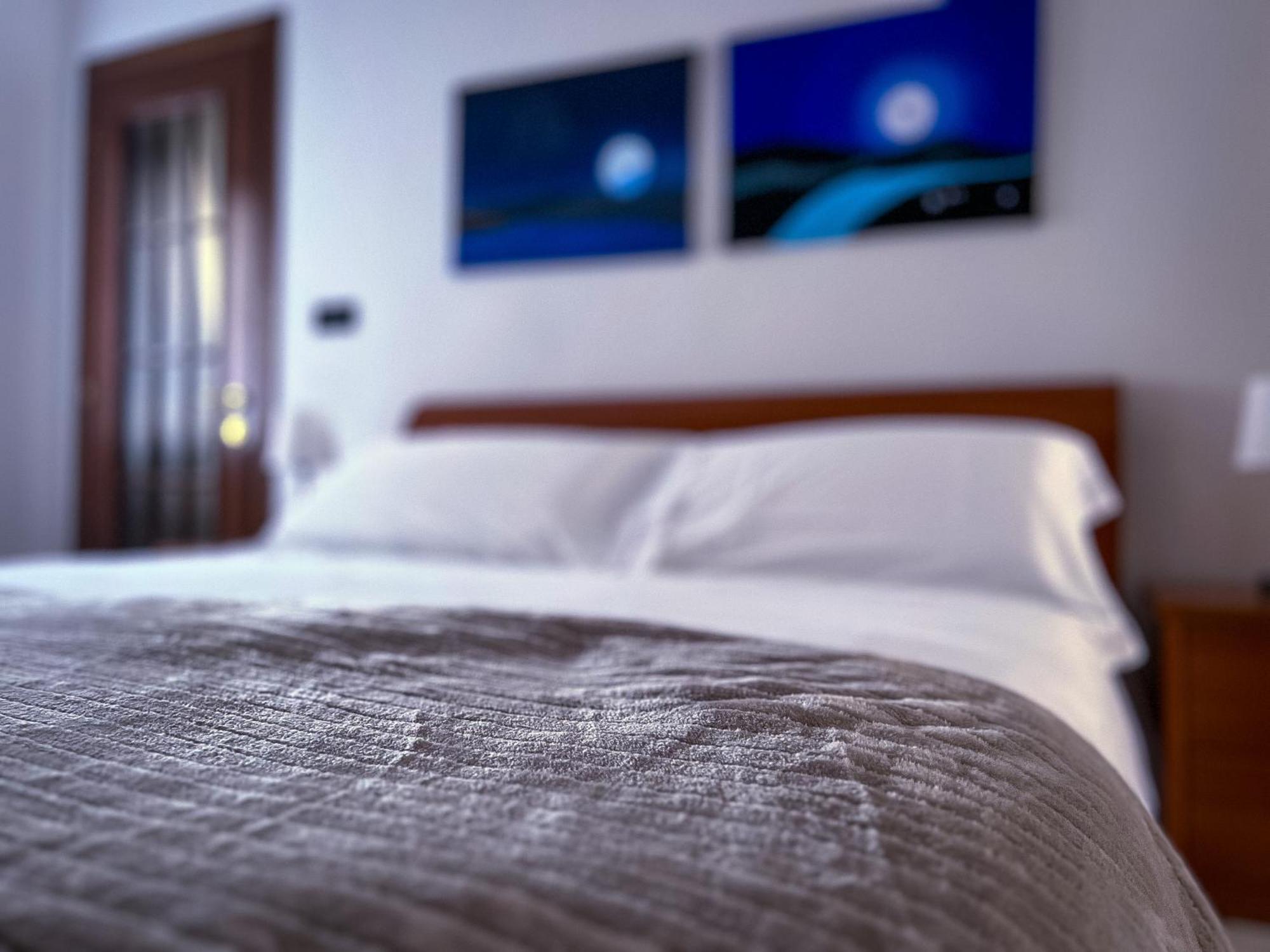 Ca' Vittoria Urban Lodge Alba Kültér fotó