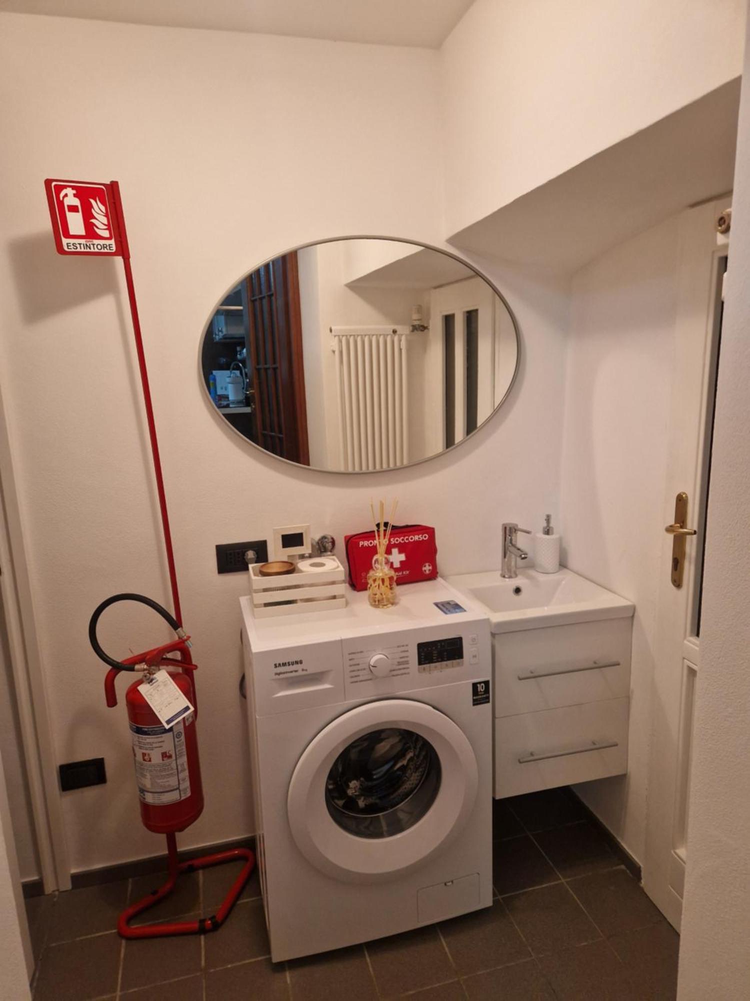 Ca' Vittoria Urban Lodge Alba Kültér fotó
